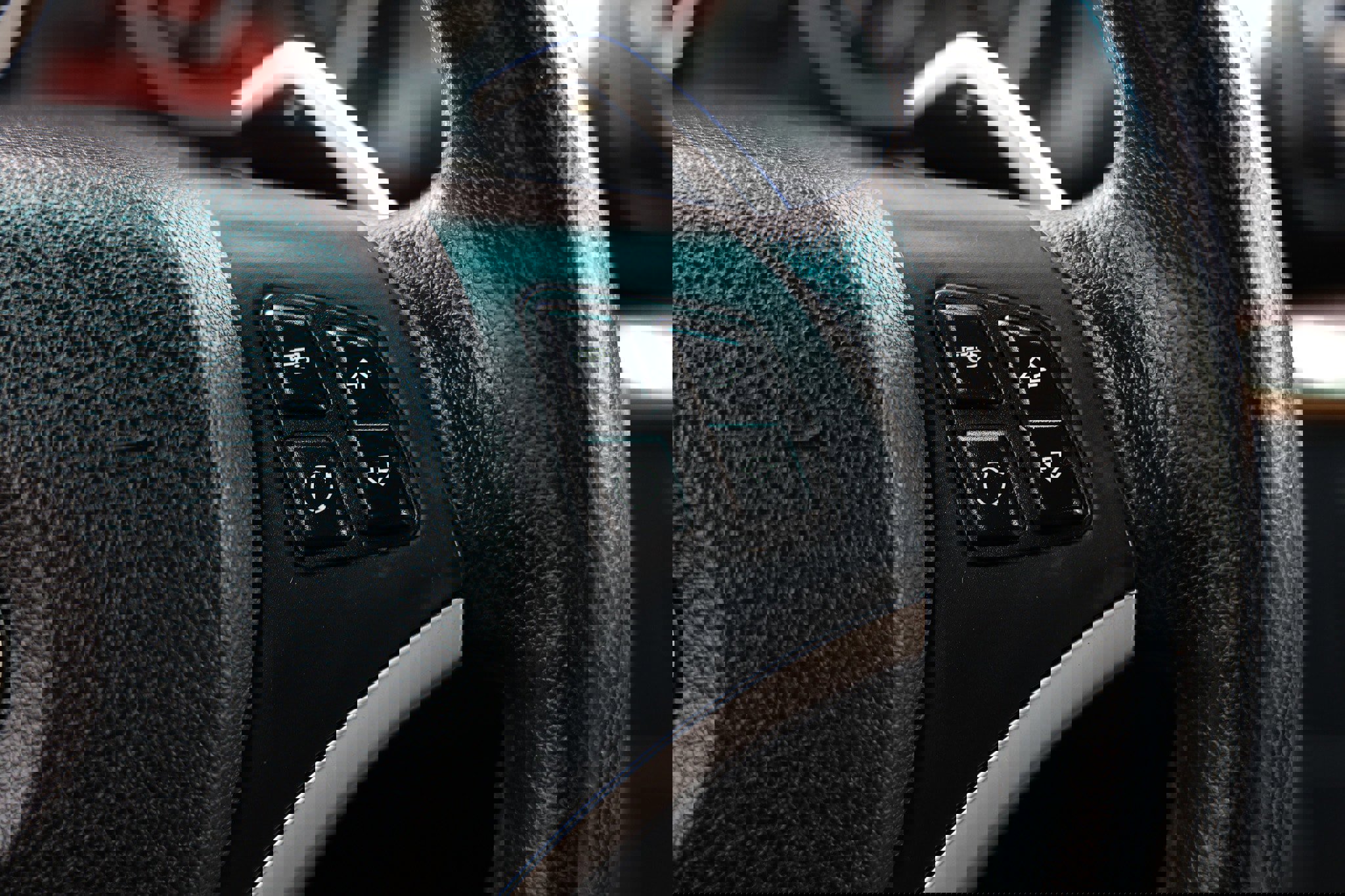 Used 2012 BMW 135i Convertible w/ Premium Pkg RWD image 29