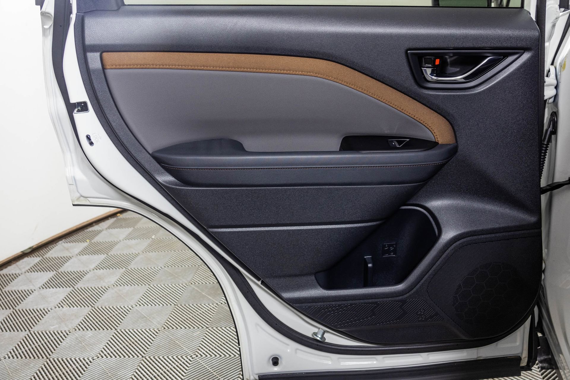 Used 2026 Subaru Forester Sport image 37