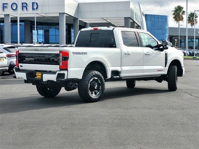 New 2026 Ford F350 Platinum w/ Tremor Off-Road Package image 4