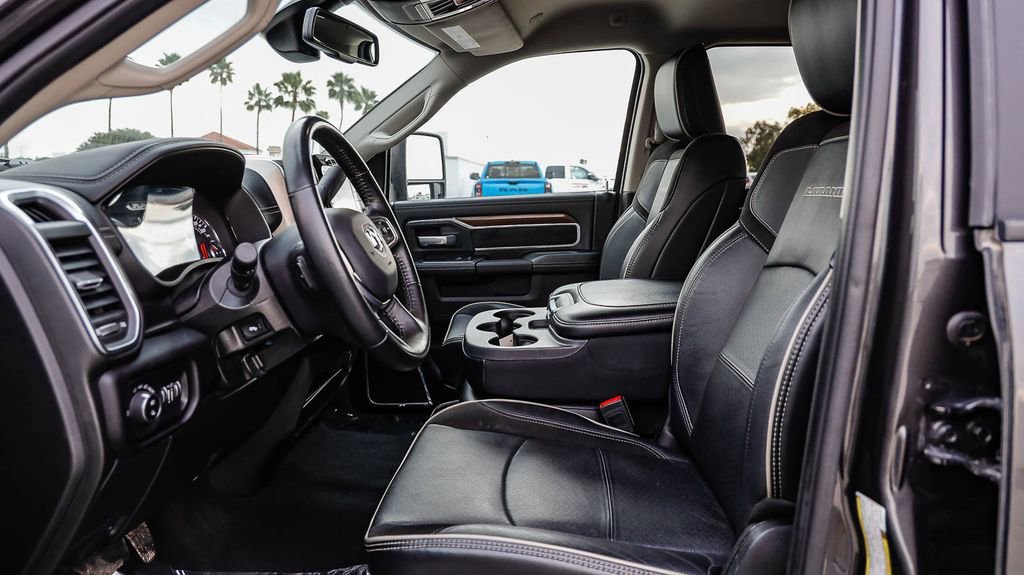 Used 2024 RAM 2500 Laramie image 19
