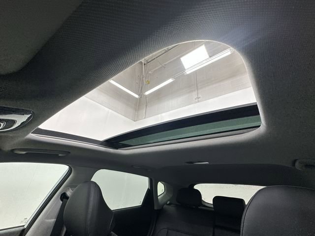 Used 2025 Hyundai Kona Limited image 17