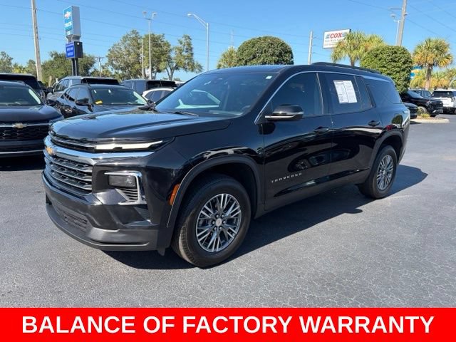 Used 2026 Chevrolet Traverse LT FWD image 3