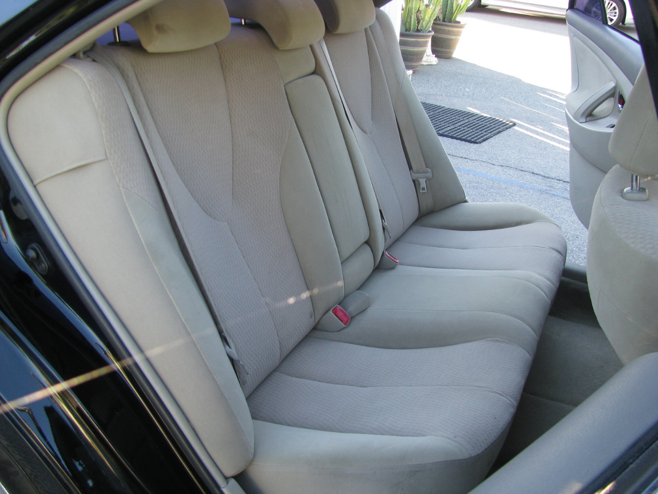 Used 2011 Toyota Camry LE w/ LE Extra-Value Pkg image 15