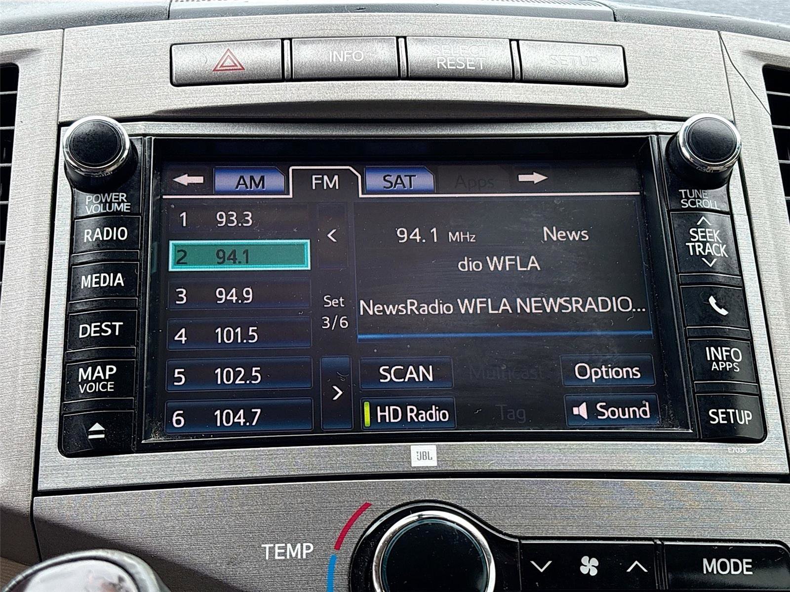Used 2014 Toyota Venza Limited w/ Tow Prep Package FWD image 15