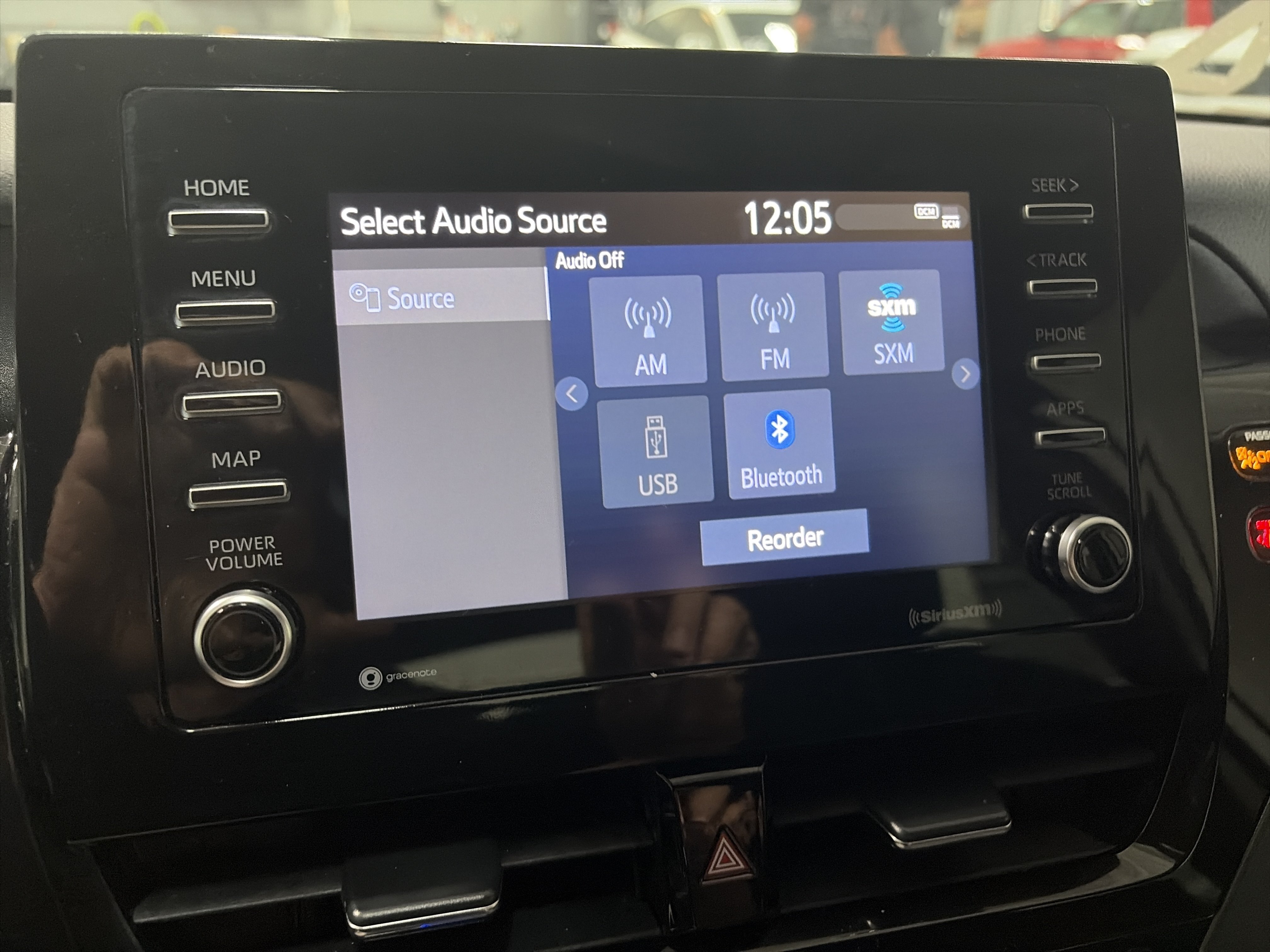 Used 2024 Toyota Camry SE w/ Convenience Package FWD image 17