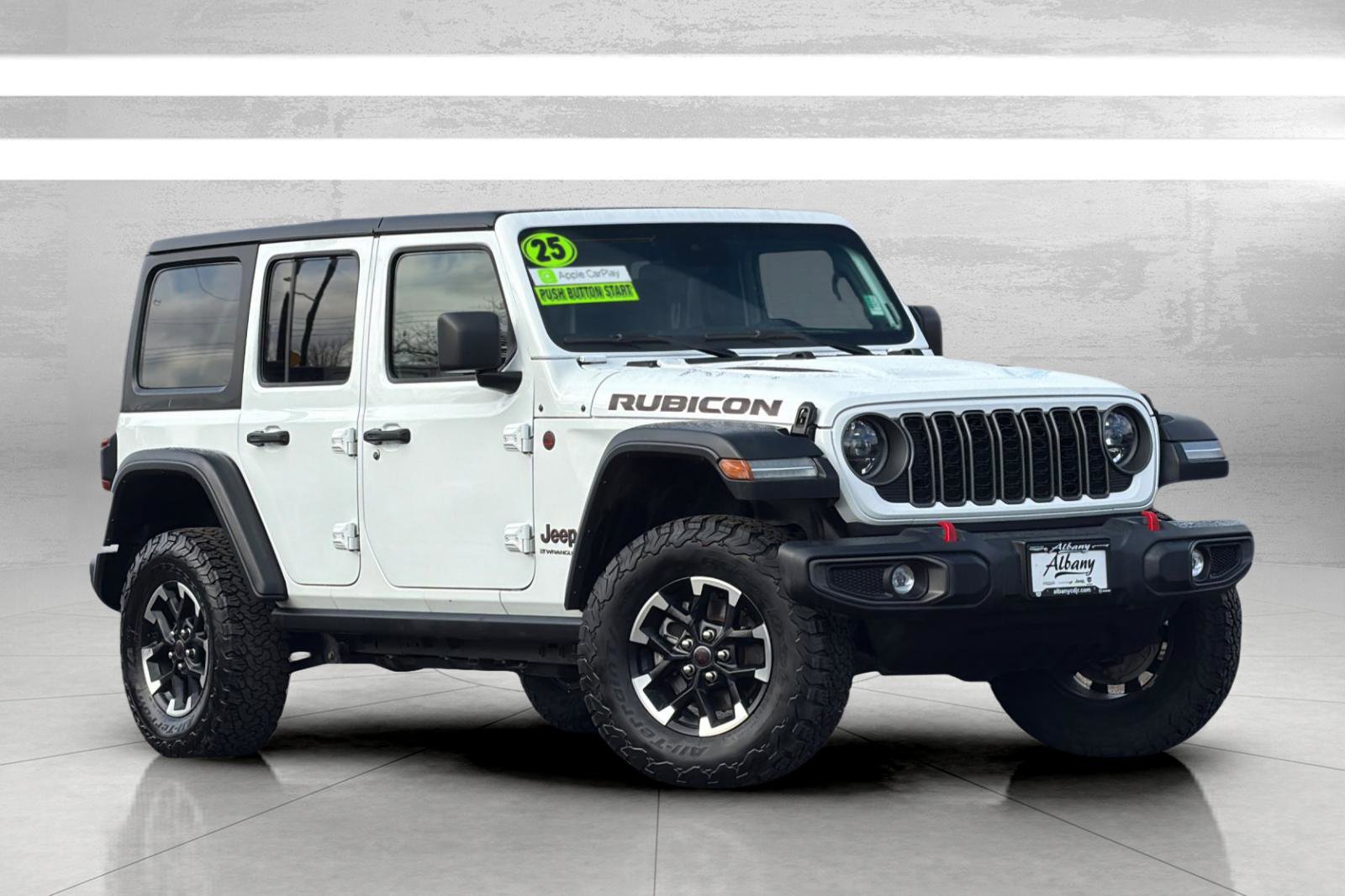 Used 2025 Jeep Wrangler Unlimited Rubicon image 2