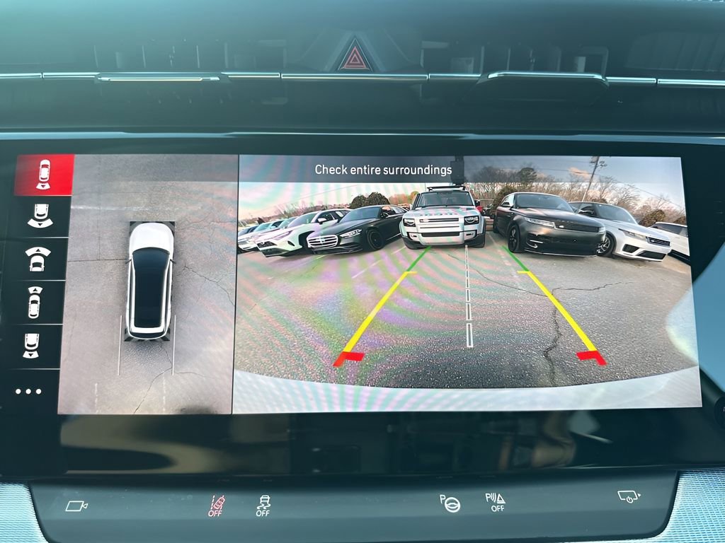 Used 2024 Jeep Wagoneer Launch Edition image 23