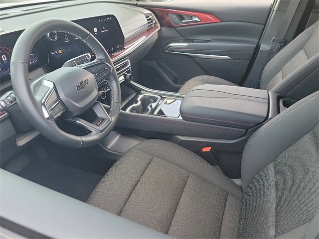 Used 2024 Chevrolet Traverse Z71 w/ LPO, Roadside Safety Package image 7