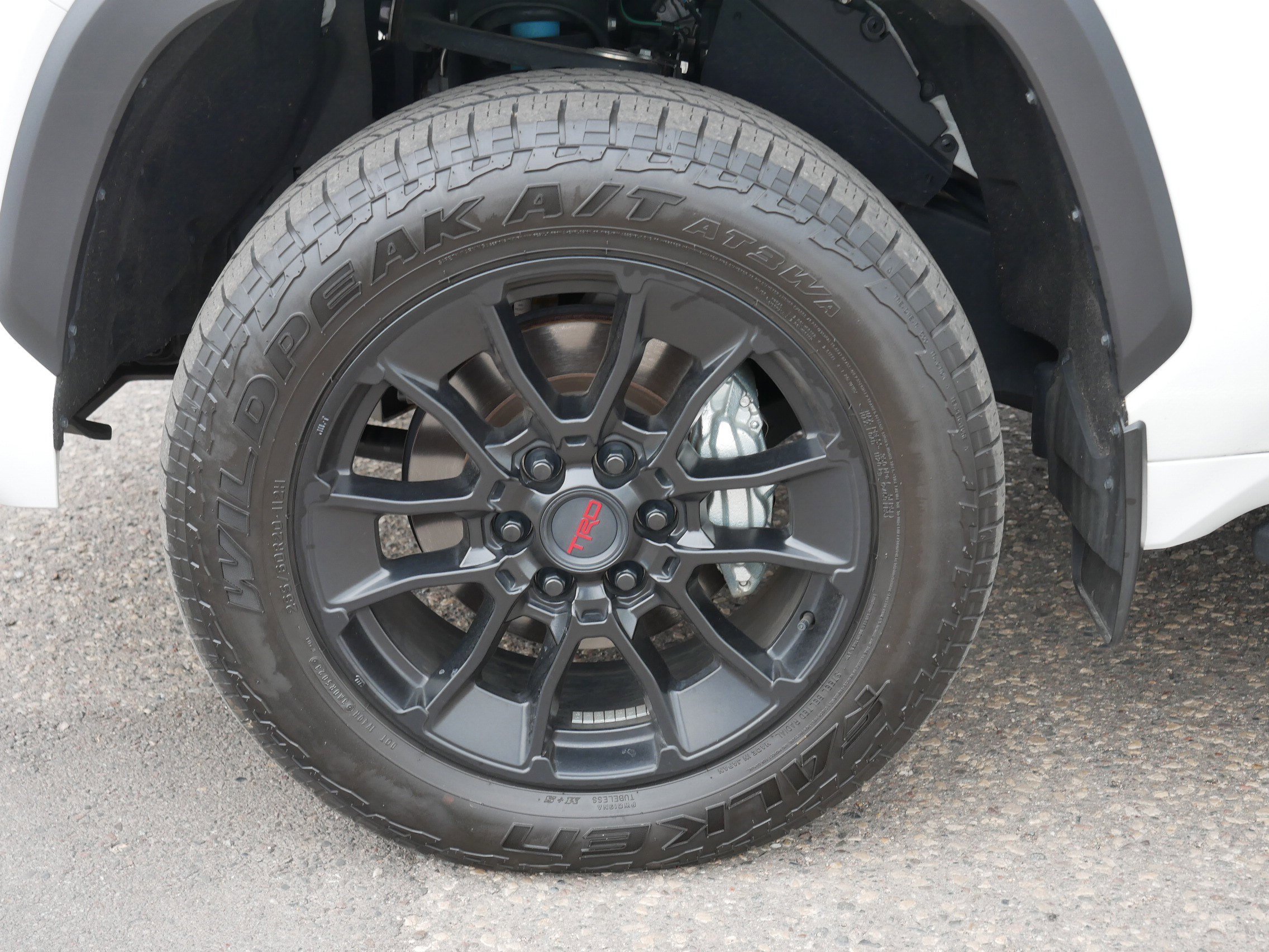 Used 2024 Toyota Tundra Limited w/ TRD Off-Road Package image 15