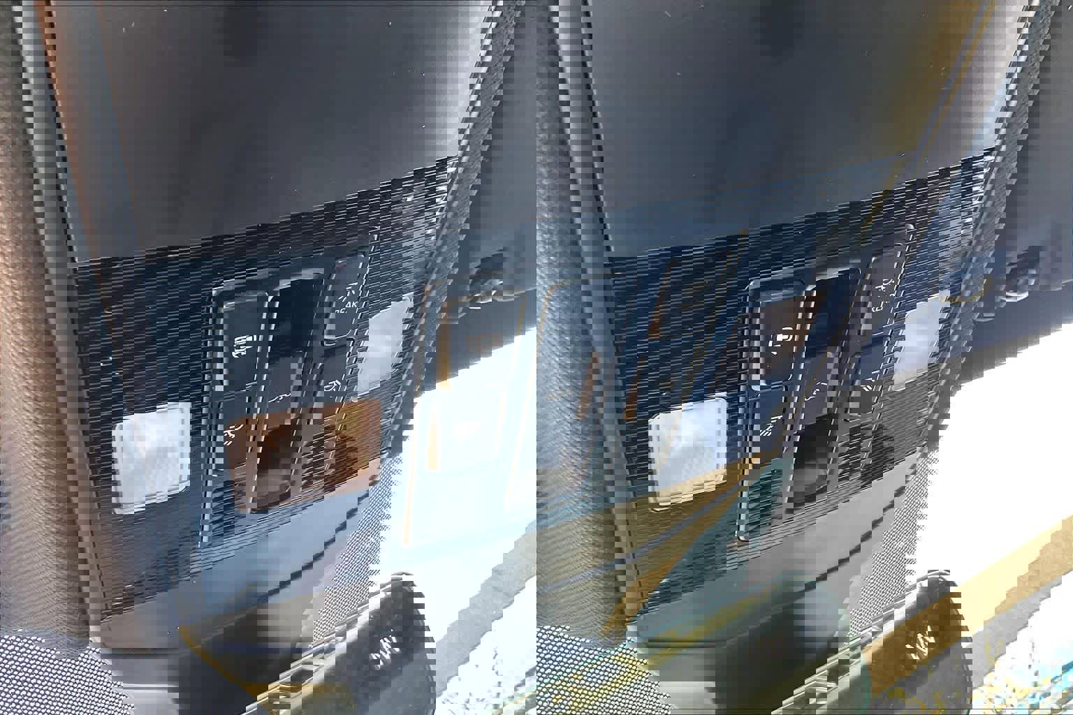 Used 2024 Volkswagen Jetta GLI Autobahn w/ GLI Black Package image 32