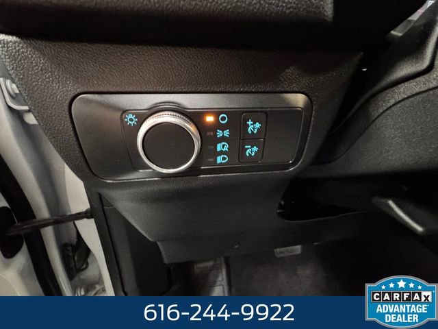 Used 2020 Ford Escape SE image 22