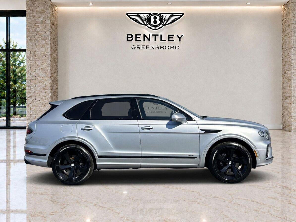 New 2027 Bentley Bentayga AWD/4WD image 5