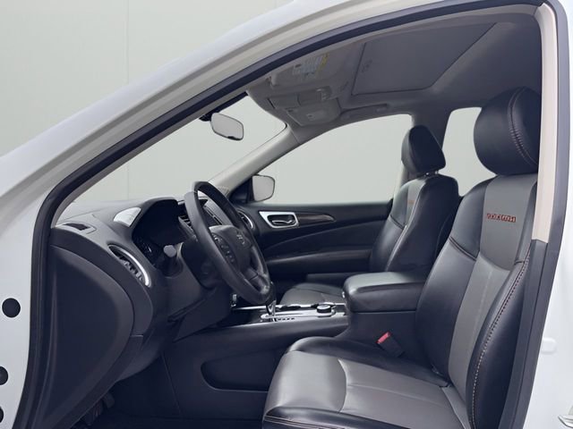 Used 2019 Nissan Pathfinder SL image 12