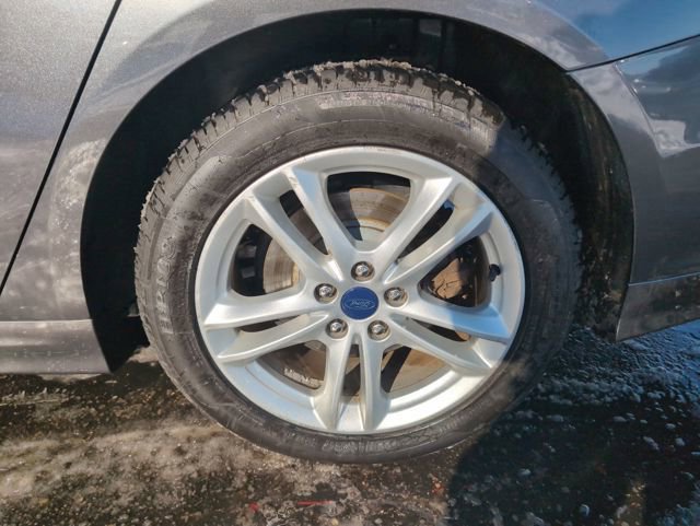 Used 2018 Ford Fusion SE image 23