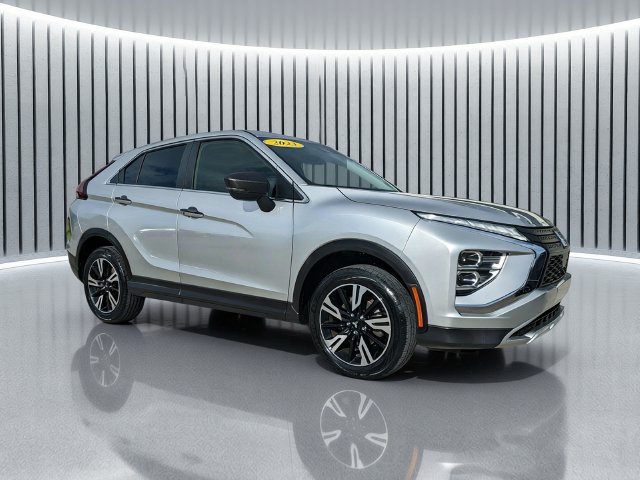 Used 2023 Mitsubishi Eclipse Cross SE AWD/4WD image 2