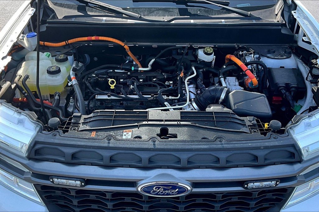 Used 2024 Ford Maverick XLT FWD image 31