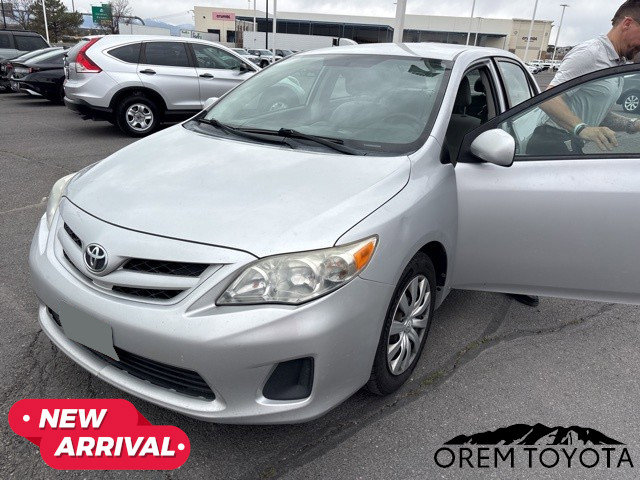 Used 2012 Toyota Corolla LE image 2