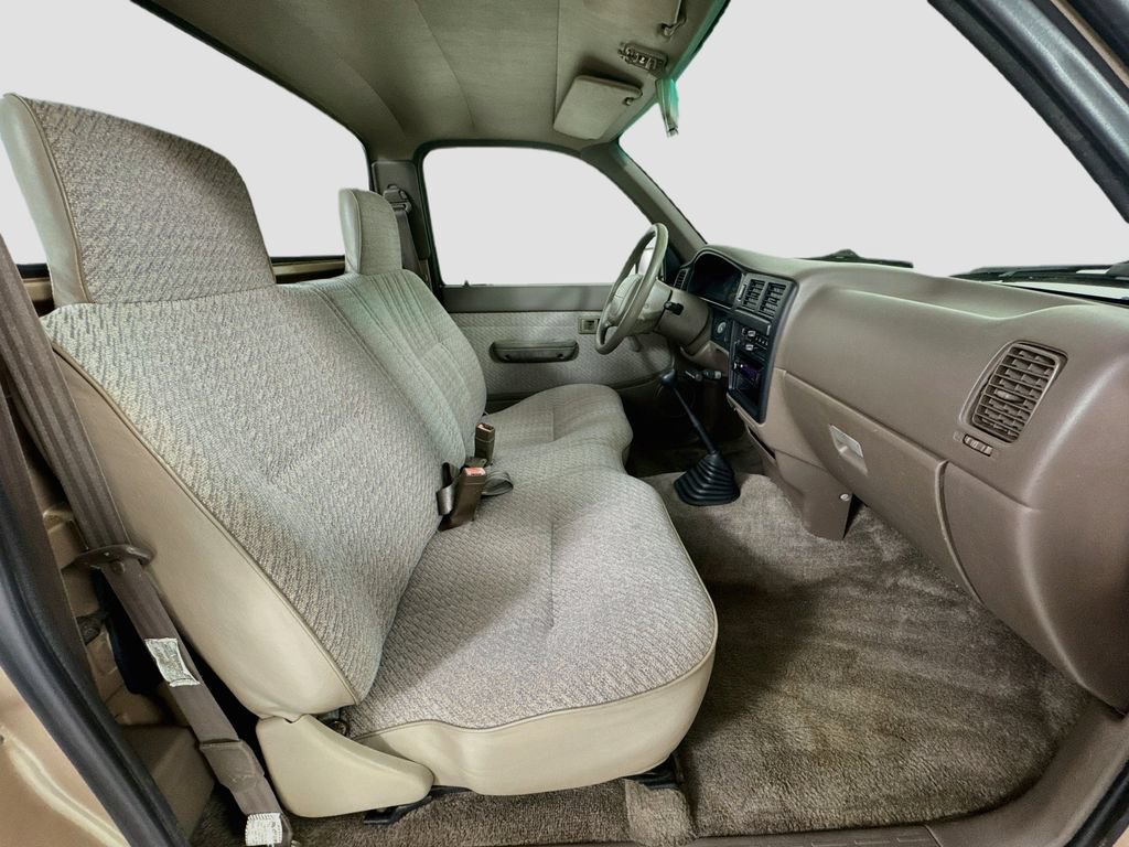 Used 1997 Toyota Tacoma 2WD Regular Cab image 22