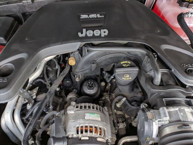 Used 2018 Jeep Wrangler Unlimited Sport AWD/4WD image 21
