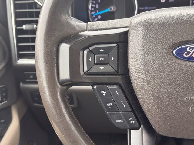 Used 2019 Ford Expedition Limited w/ Equipment Group 302A AWD/4WD image 12