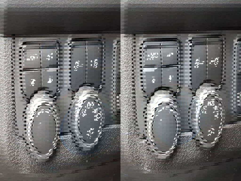 Used 2021 Chevrolet Tahoe High Country w/ Premium Package image 15