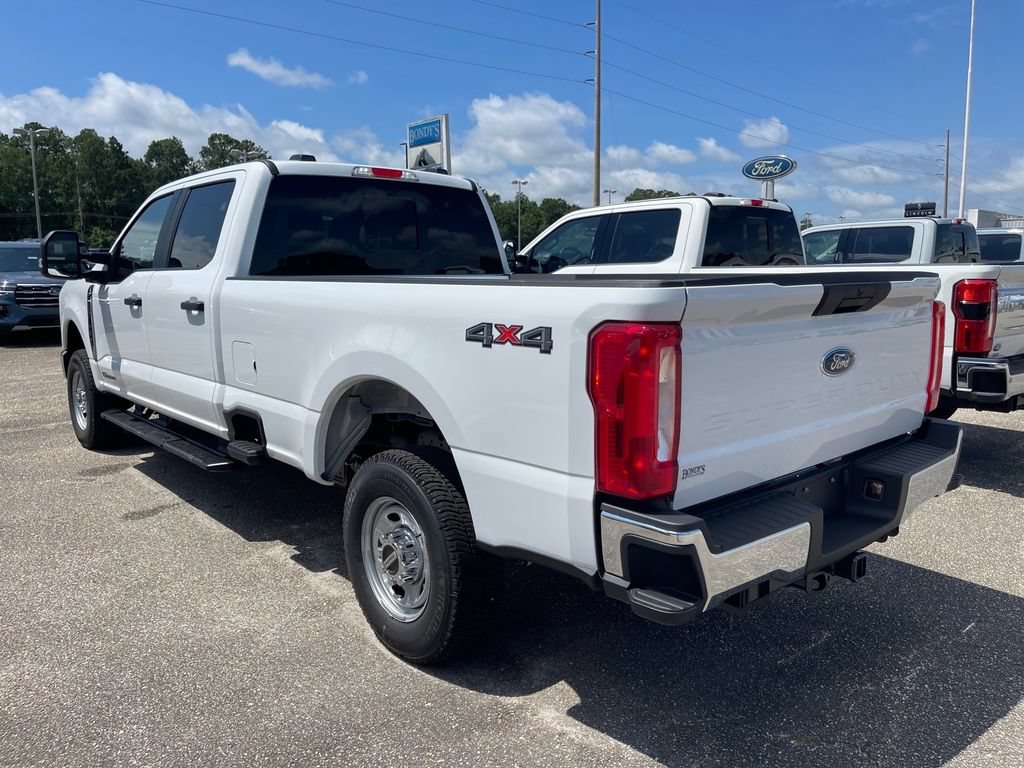 New 2026 Ford F250 XL AWD/4WD image 9