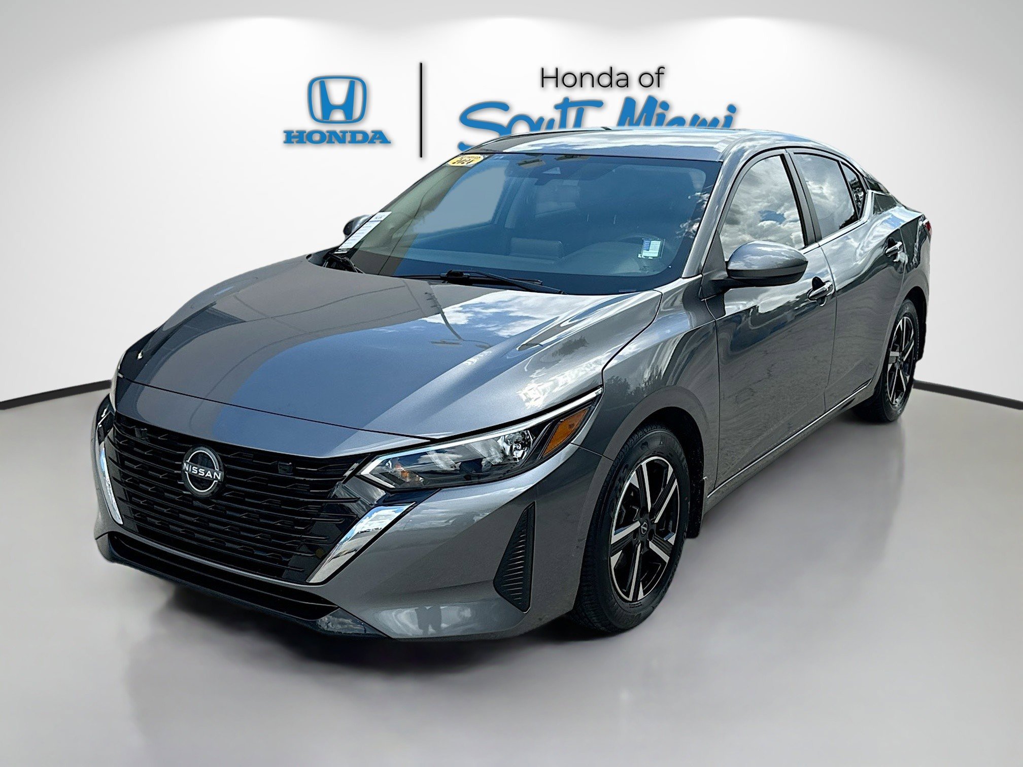 Used 2024 Nissan Sentra SV w/ All-Weather Package image 3