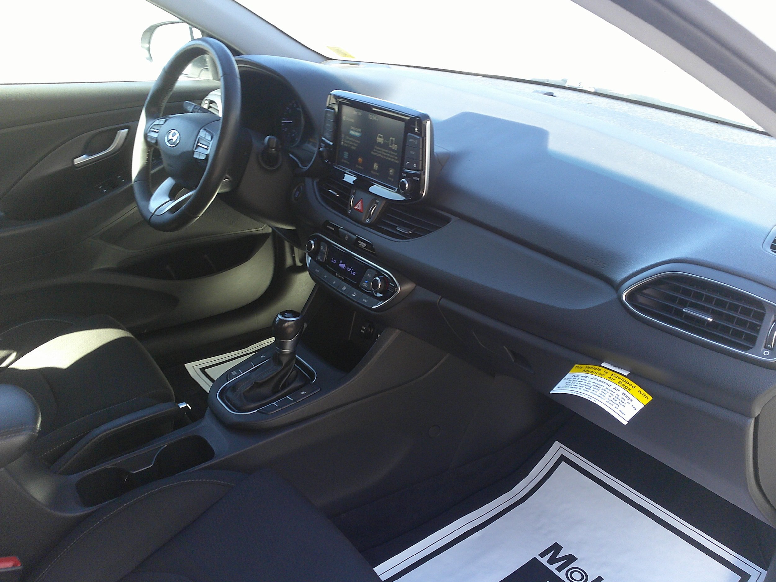 Used 2018 Hyundai Elantra GT w/ Style Package 02 FWD image 25