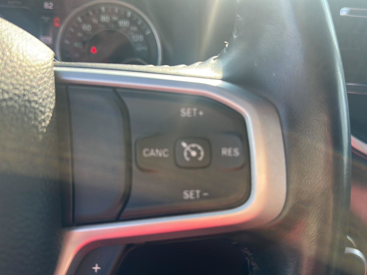 Used 2022 RAM 1500 Big Horn AWD/4WD image 23