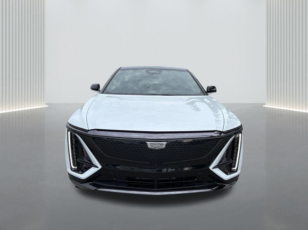 New 2026 Cadillac Lyriq Sport video 2