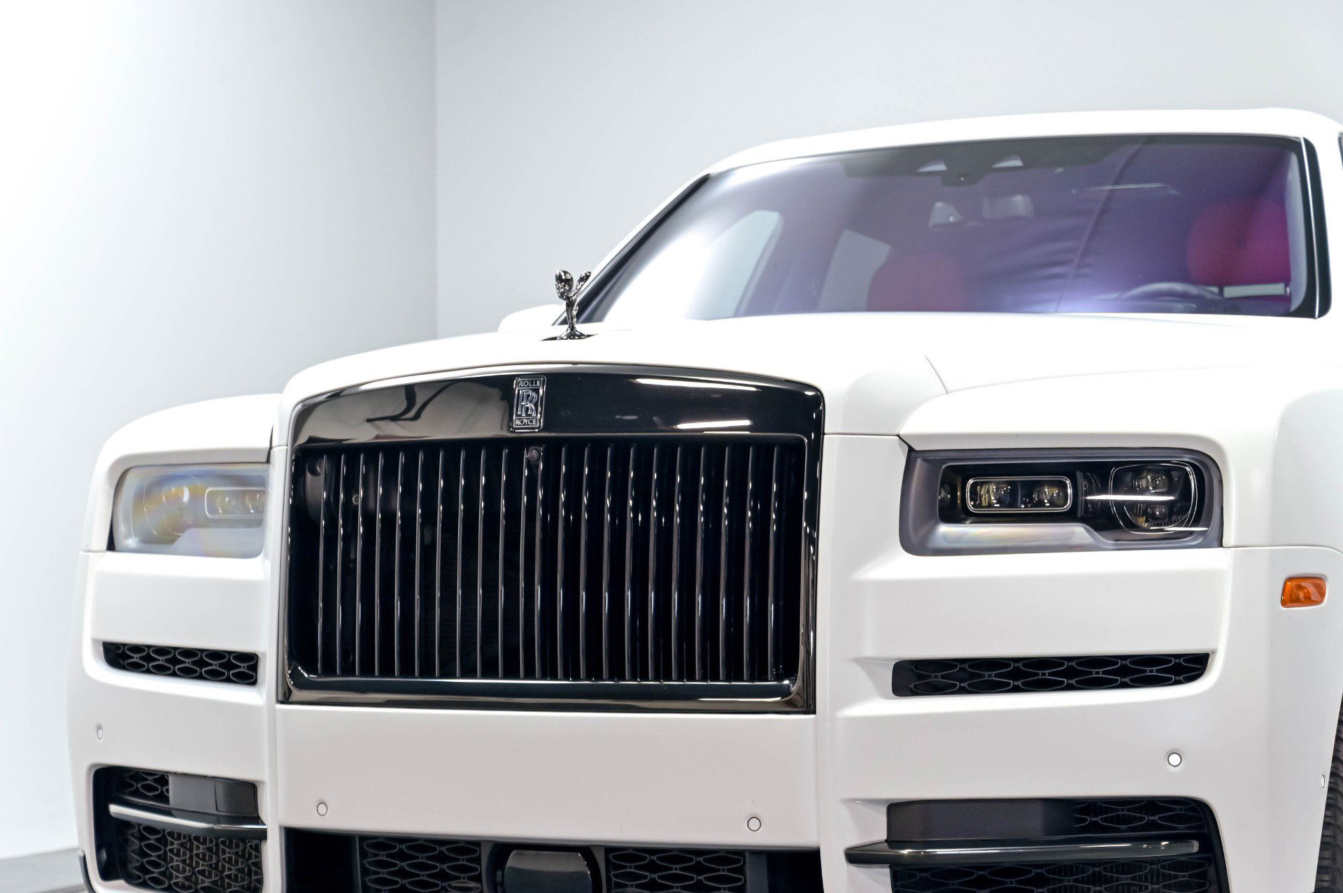 Used 2021 Rolls-Royce Cullinan Black Badge AWD/4WD image 93