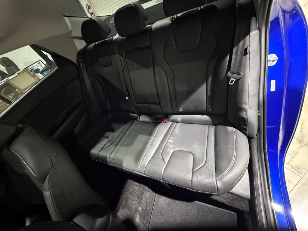 Used 2026 Hyundai Elantra Limited FWD image 17