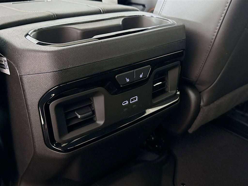 New 2026 GMC Sierra 2500 AT4 w/ AT4 Premium Plus Package image 31