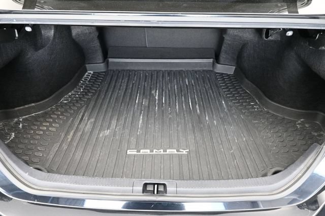 Used 2023 Toyota Camry LE w/ Convenience Package FWD image 29