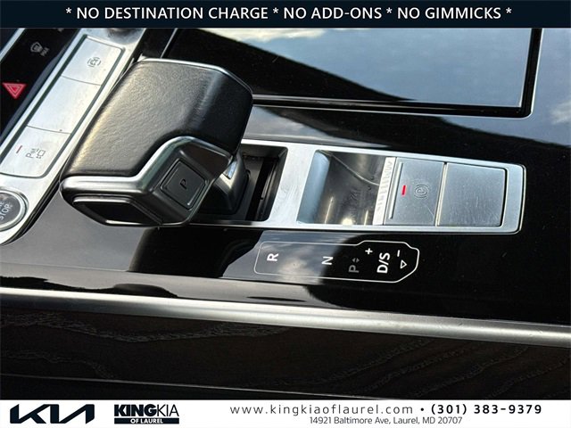 Used 2022 Audi A8 L 3.0T image 7