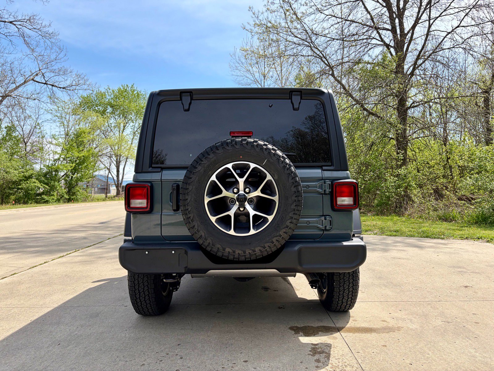 New 2026 Jeep Wrangler Unlimited Sport AWD/4WD image 10