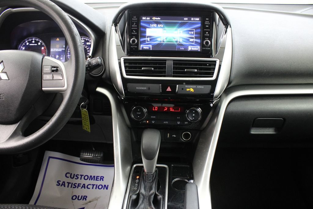 Used 2020 Mitsubishi Eclipse Cross ES FWD image 19