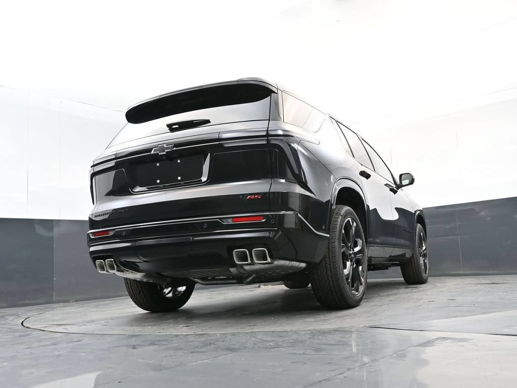 New 2027 Chevrolet Traverse RS w/ LPO, Floor Liner Package AWD/4WD image 16