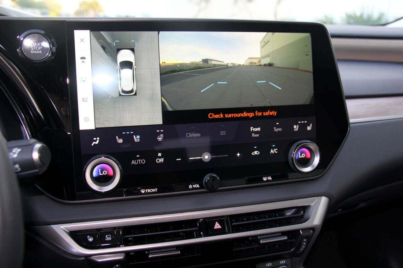 Used 2024 Lexus RX 350 FWD image 23