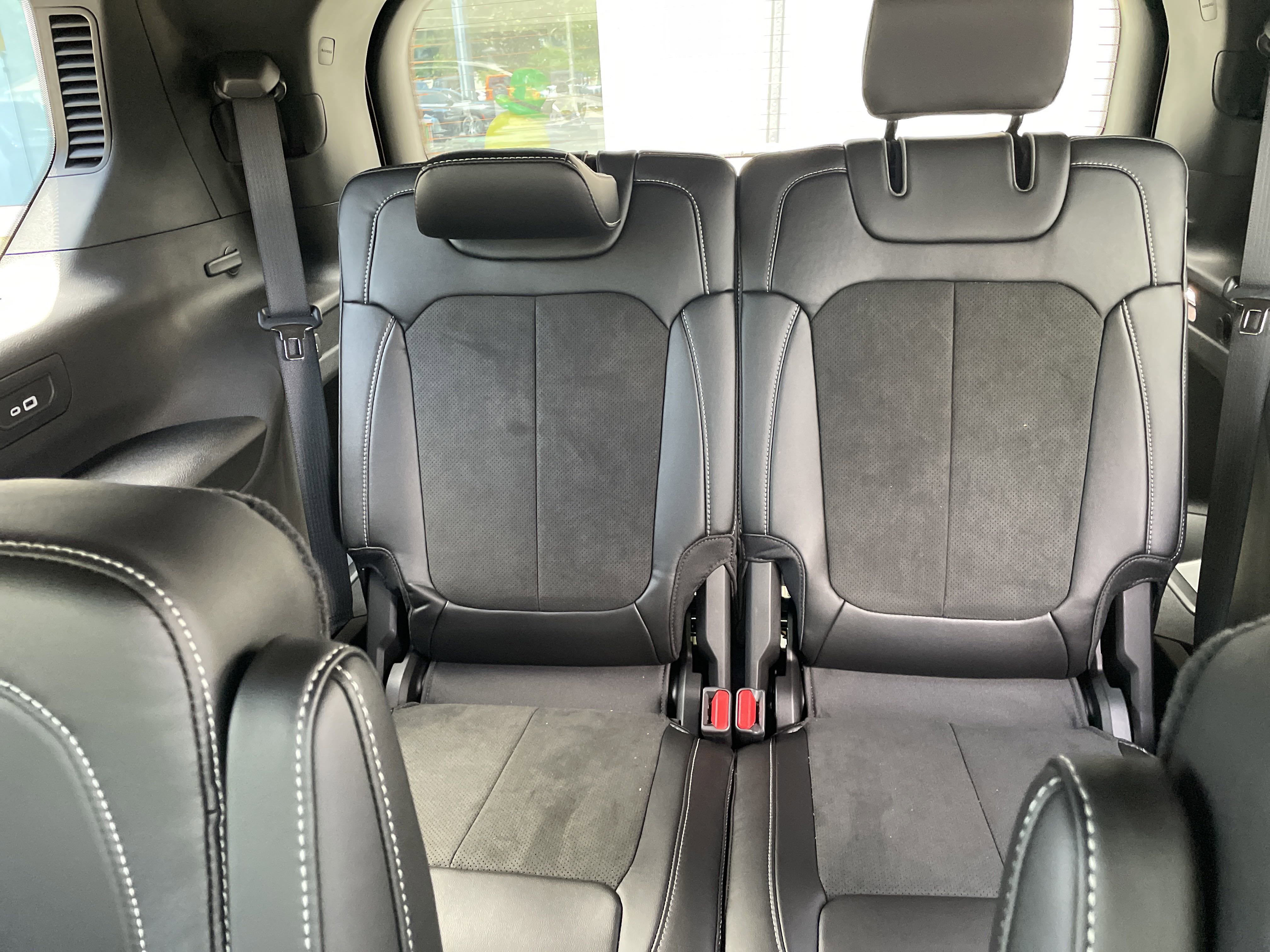 New 2025 Jeep Grand Cherokee L Altitude image 36