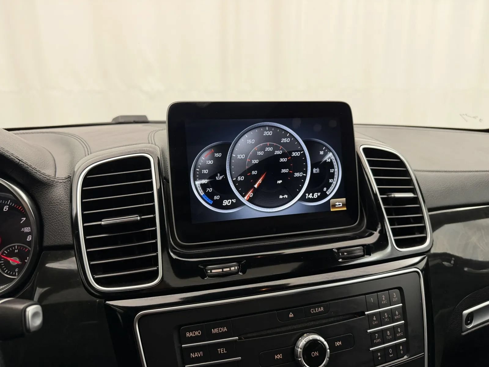 Used 2018 Mercedes-Benz GLS 450 4MATIC image 24