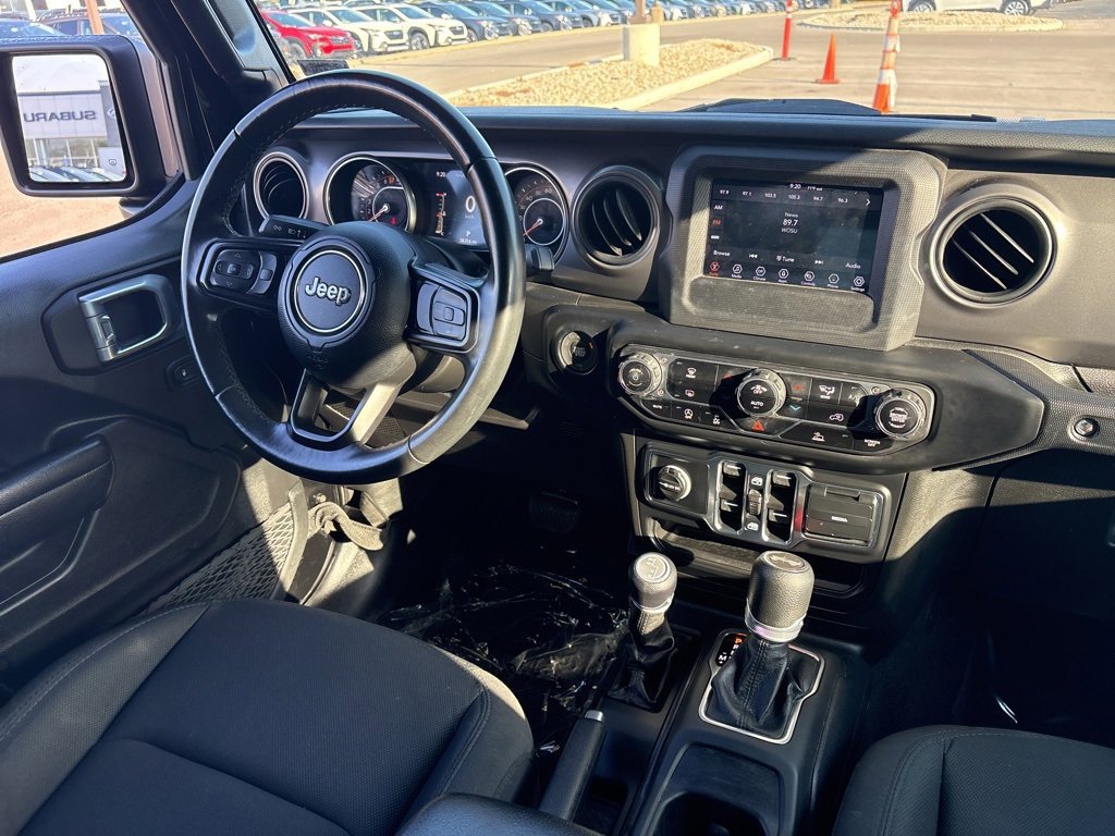 Used 2021 Jeep Wrangler Unlimited Sport image 14