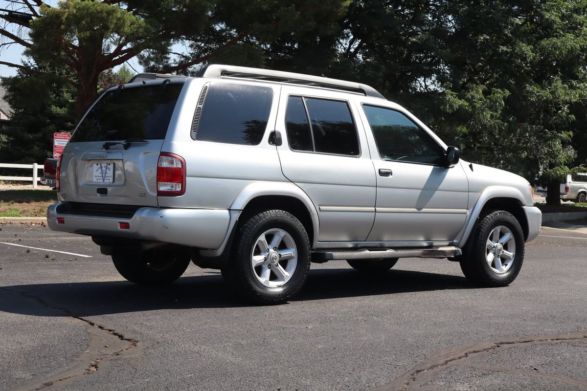 Used 2003 Nissan Pathfinder SE w/ SE Popular Pkg AWD/4WD image 5