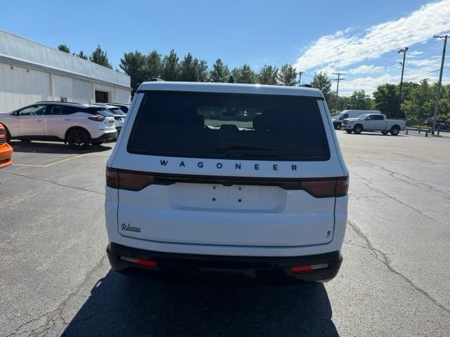 Used 2024 Jeep Wagoneer Series II AWD/4WD image 13