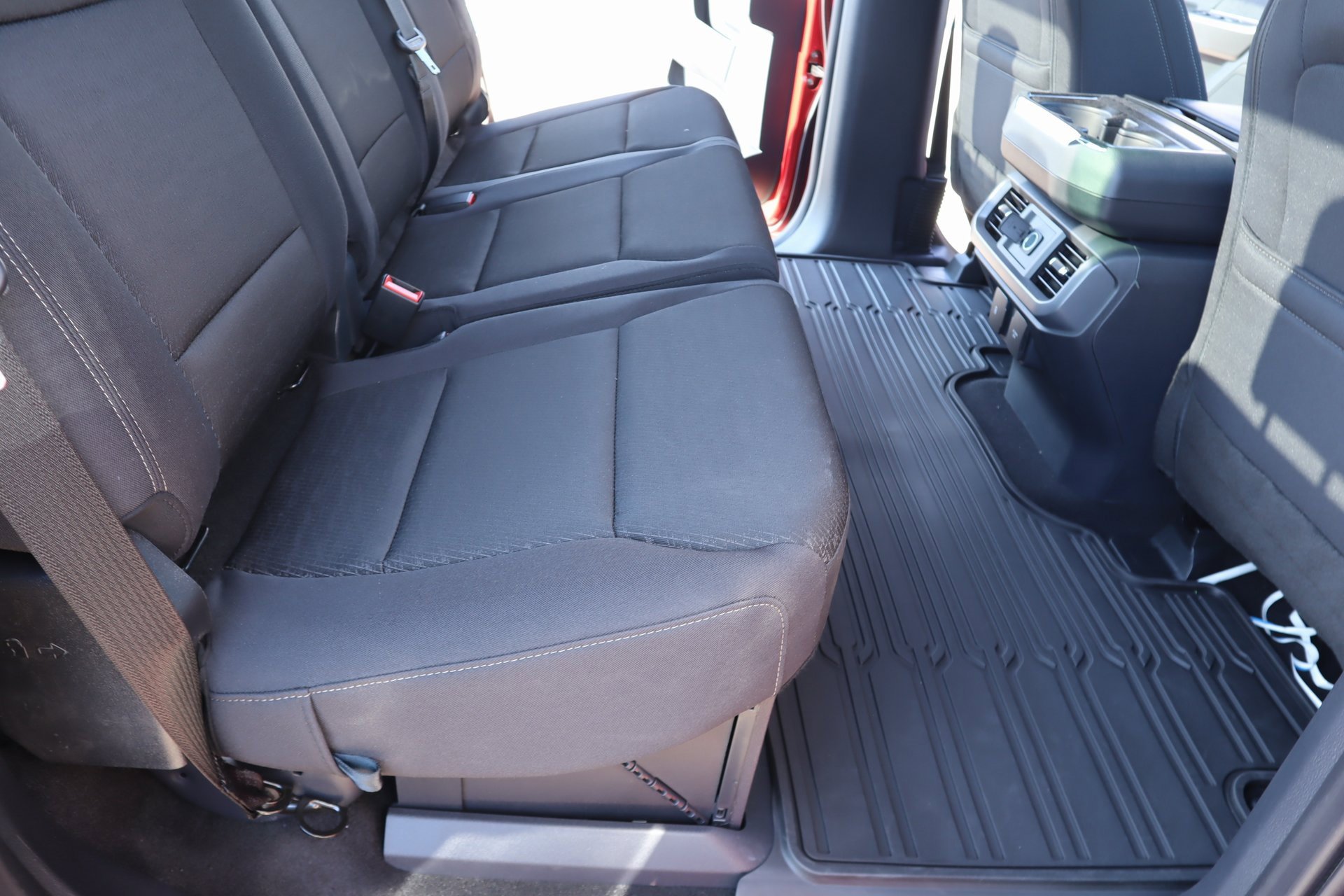 New 2025 Ford F150 XLT w/ Equipment Group 302A MID image 16