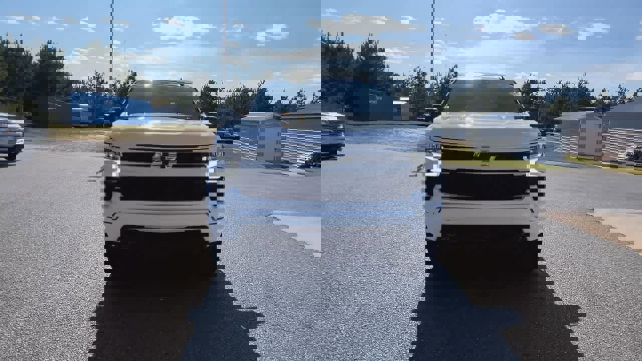 Used 2024 Chevrolet Silverado 1500 RST w/ Z71 Off-Road Package image 3