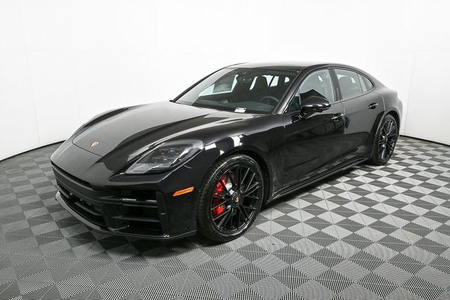 Used 2026 Porsche Panamera GTS image 1