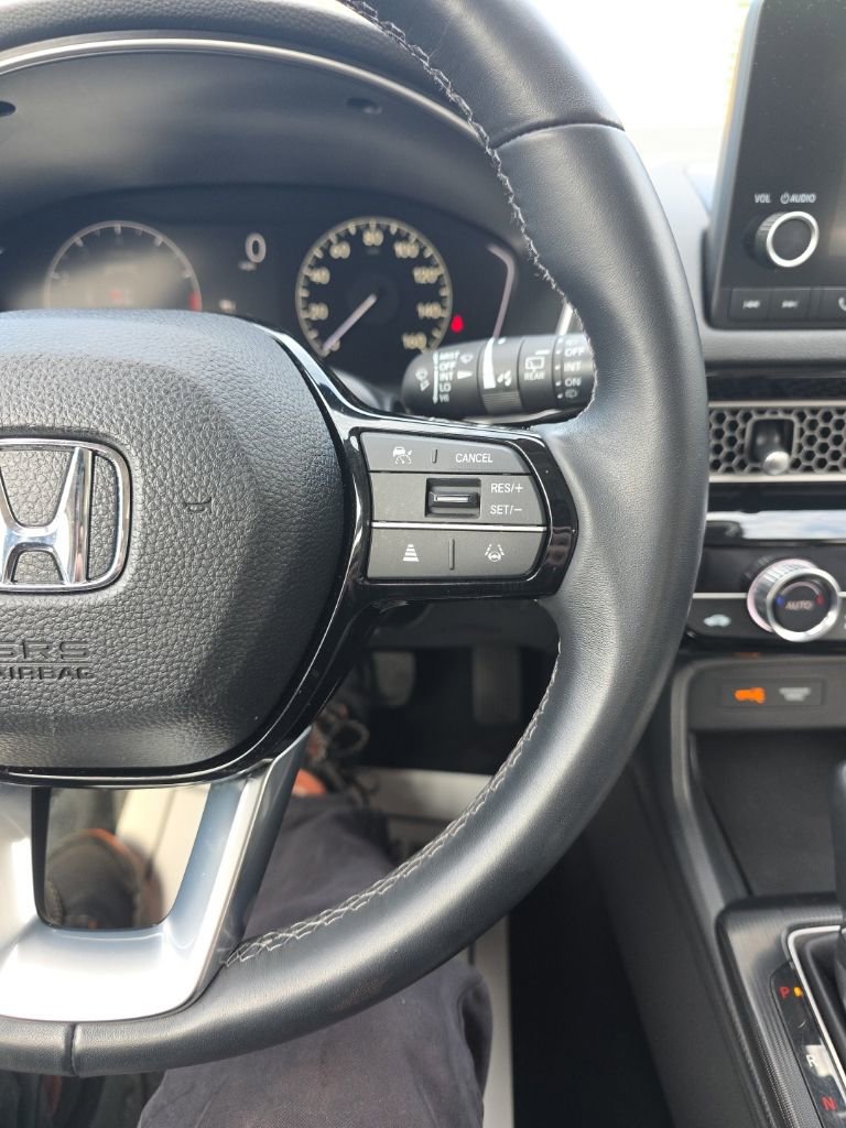 Used 2024 Honda Civic EX-L image 23