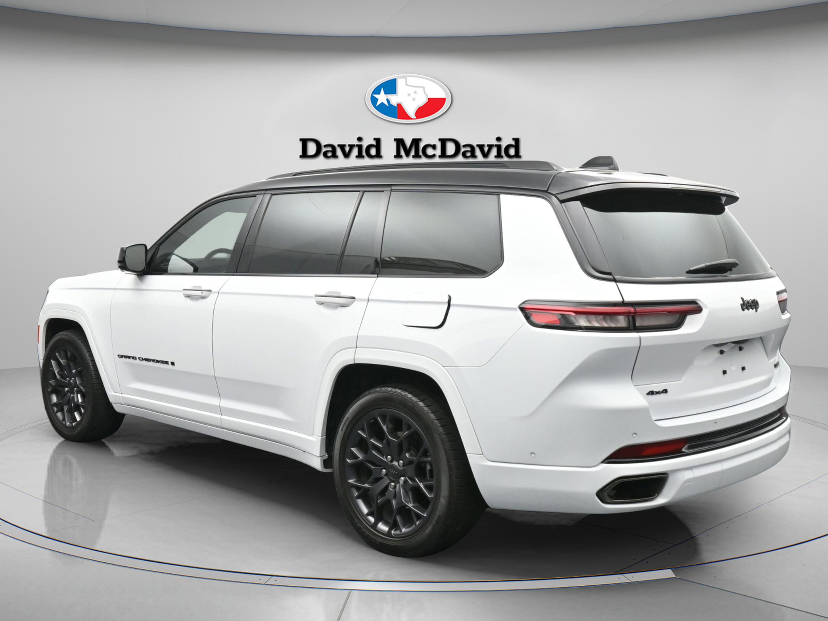 Used 2024 Jeep Grand Cherokee L Summit image 6