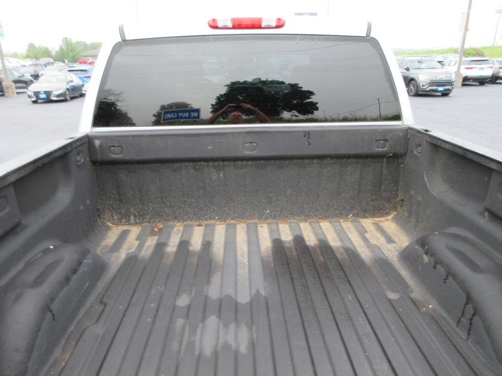 Used 2011 GMC Sierra 1500 SLE w/ Power Tech Package AWD/4WD image 10